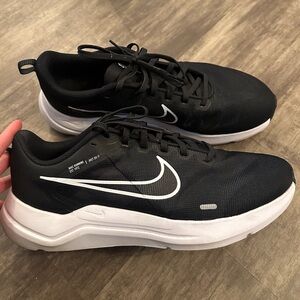 Nike Air Winflo 10 Running Shoes